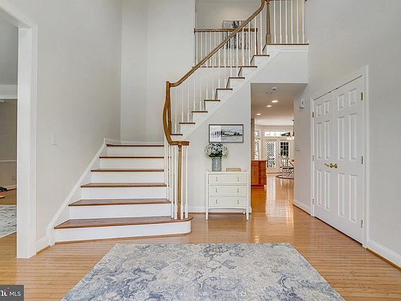4th image of 2385 Watters Glen Ct