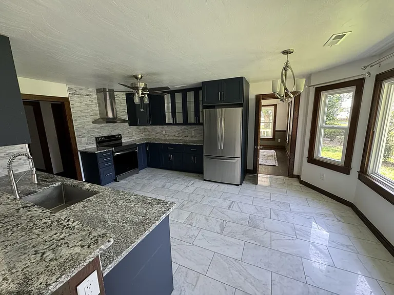 2112 Munden Point Rd — Photo 10