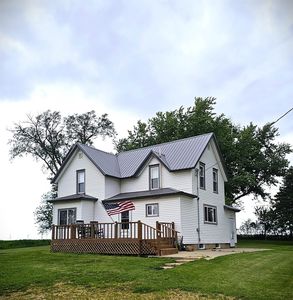 12027 March Ave, Lime Springs, IA, 52155