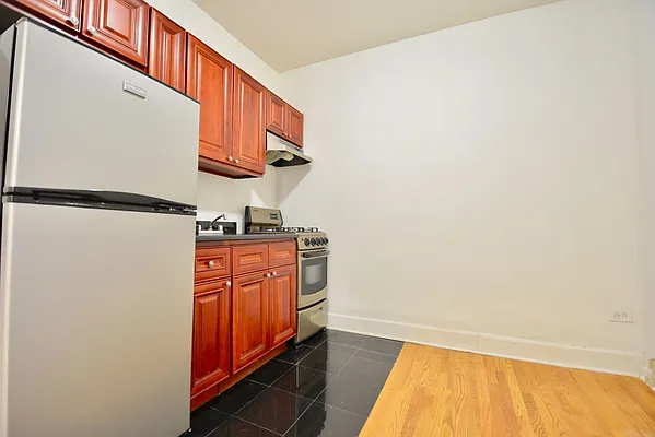 Rented by Keller Williams NYC | media 14