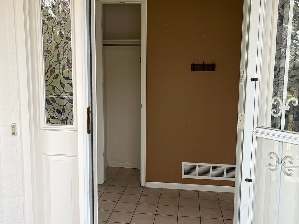 walk-in entry