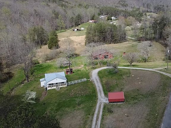 3rd image of 239 Miller Rd
