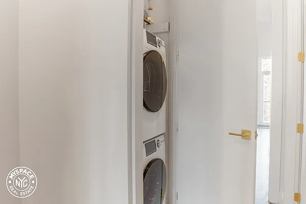 Rented by MySpaceNYC | media 13