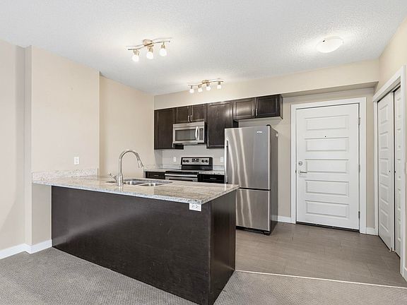4th image of 1230 Windermere Way SW #511