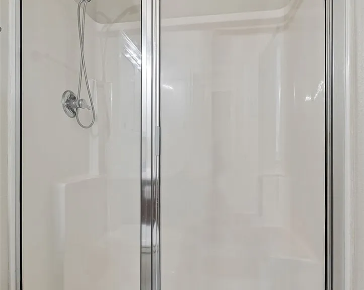 4462 W Alberta St — Photo 17