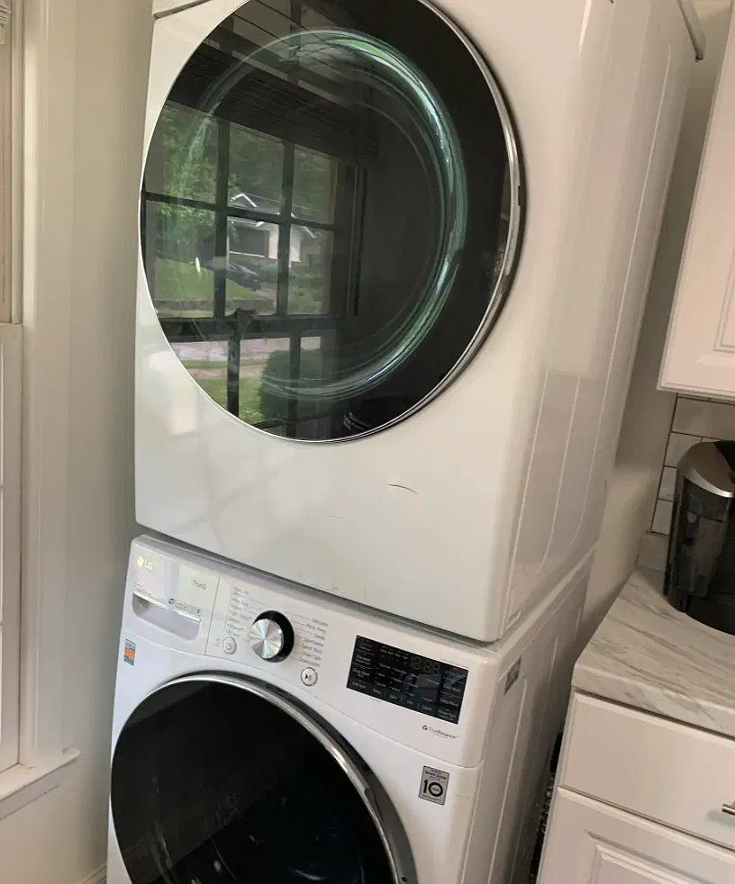 Studio, 500 sqft, $1,250 — Photo 3