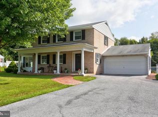 2165 Old Hershey Rd, Elizabethtown, PA 17022