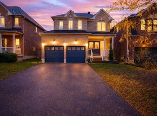 31 Connaught Ln, Barrie, ON L4M 0A6