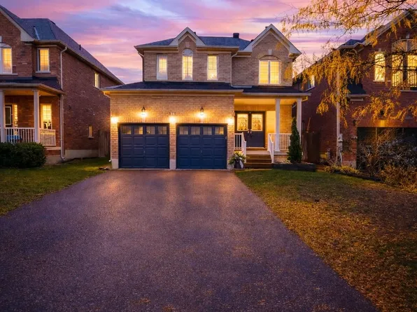 31 Connaught Ln, Barrie, ON L4M 0A6