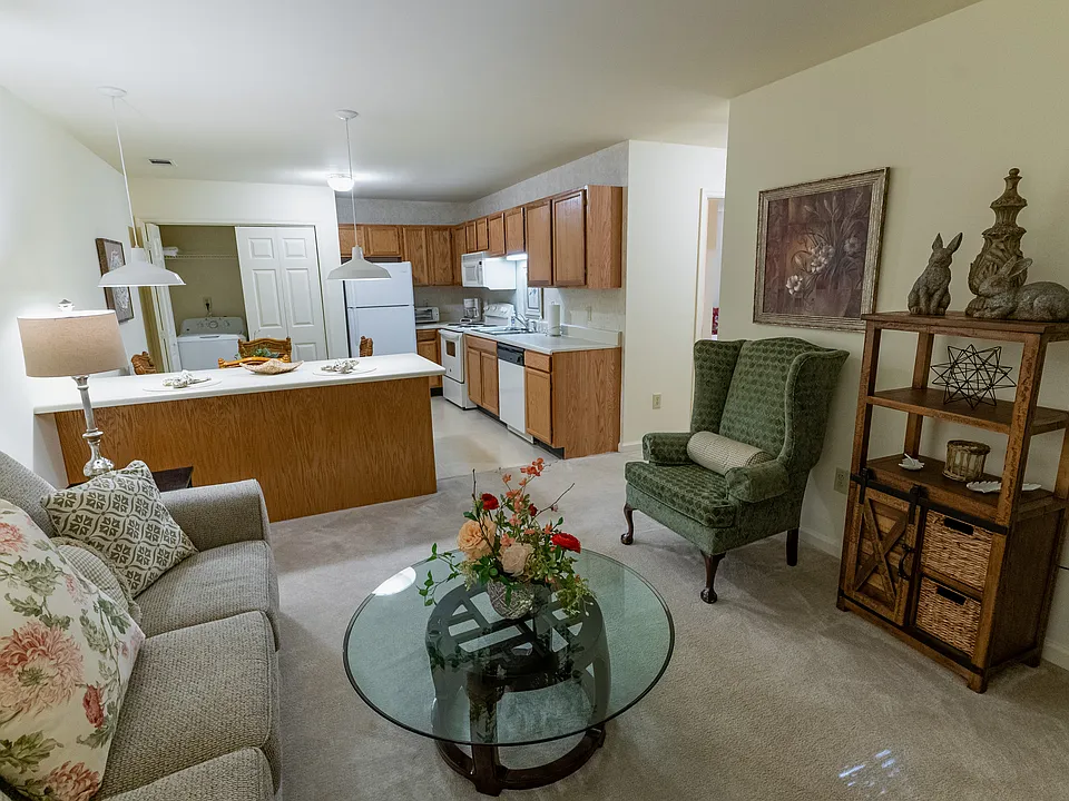 Heritage At Riverwood Apartments