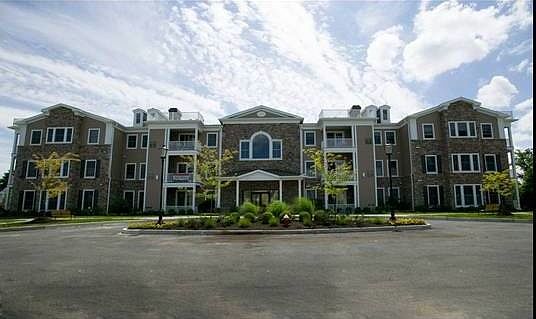 1st image of 5 Tenakill Park Dr #310-3J