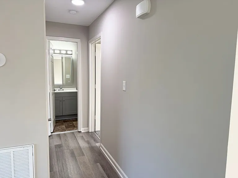 444 Sideline Dr — Photo 17