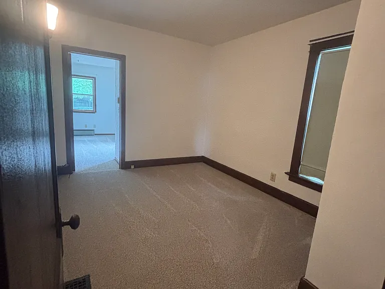 1225 W 8th St #1 — Photo 7