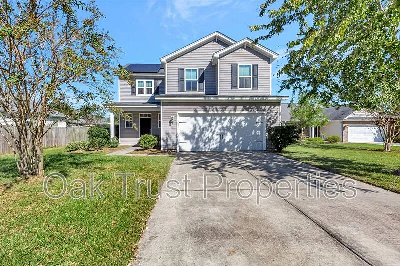 3 bed, 2.5 bath, 1795 sqft, $1,995 — Photo 1