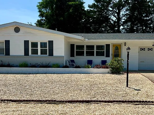 2306 Harbor Dr, Point Pleasant Beach, NJ 08742