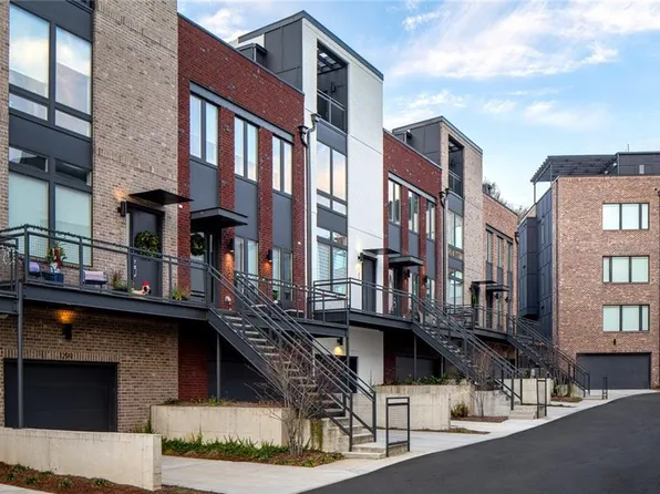 1269 Chelsea Cir NW #81, Atlanta, GA 30318