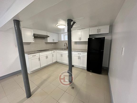 2nd image of 272 Logan Ave #B