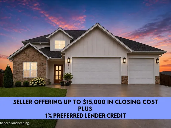 2710 S 20th St, Rogers, AR 72758