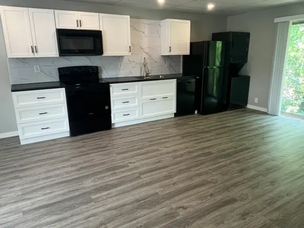 1800 N Rosewood Ave #2, Muncie, IN 47304