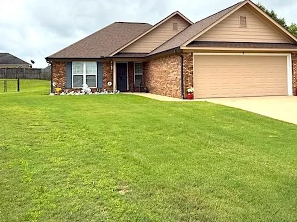 1 Lee Road 2138, Phenix City, AL 36870