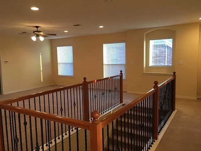 727 Marina Vista Dr — Photo 16