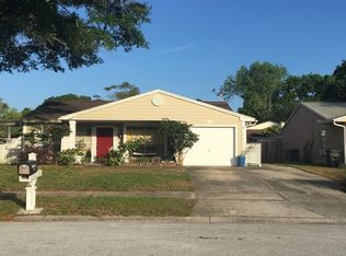 3864 Regent Dr, Palm Harbor, FL 34684
