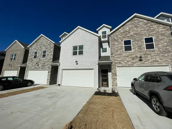 5230 Reagan Dr #E, Springdale, AR 72762