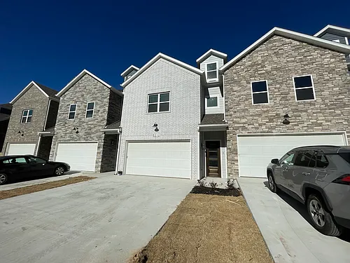 5212 Reagan Dr #D Photo 1
