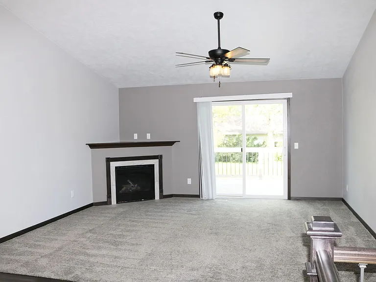 3518 S Outfield Cir — Photo 2