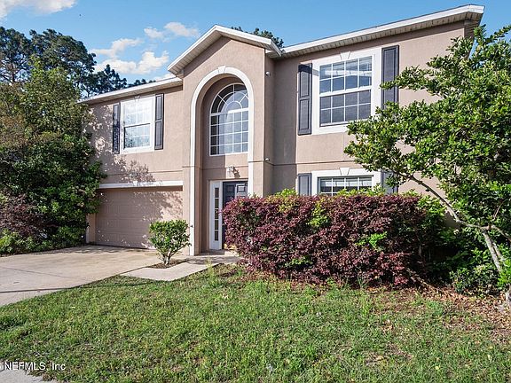 3rd image of 8190 FOXDALE Drive