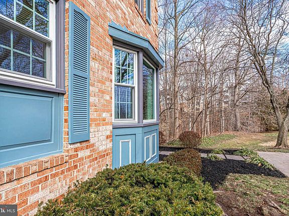 4th image of 6022 Cromwell Pl