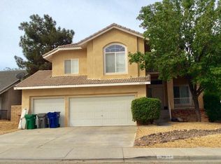 39945 Verona Ln, Palmdale, CA 93551