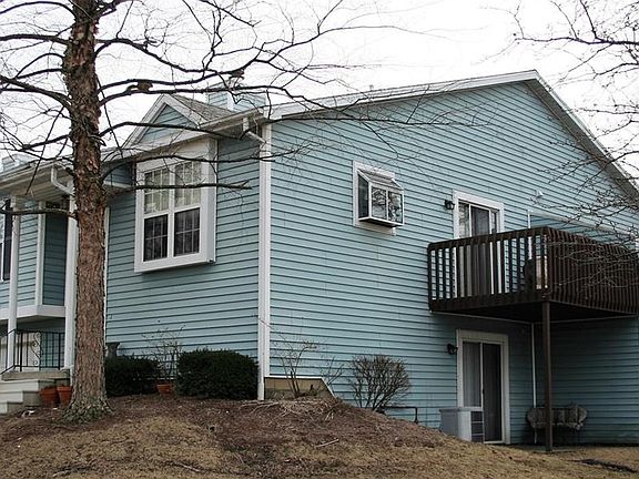 2nd image of 3804 N Lakeside Dr
