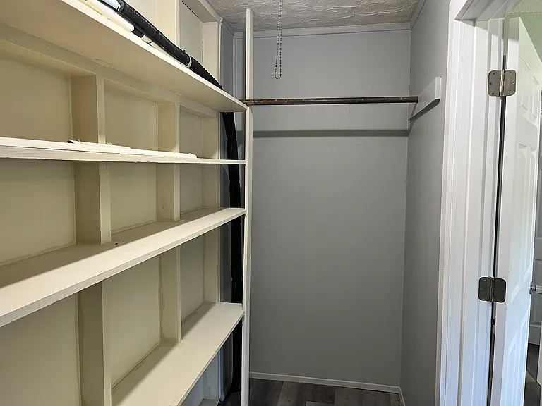 801 Gayler St — Photo 12