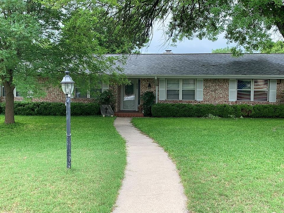 1st image of 211 Skyview Dr