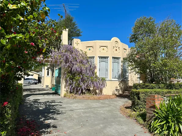 1286 Oak Grove Ave, Burlingame, CA 94010