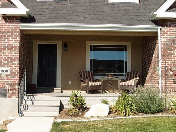 5th image of 1838 N Smithridge Dr