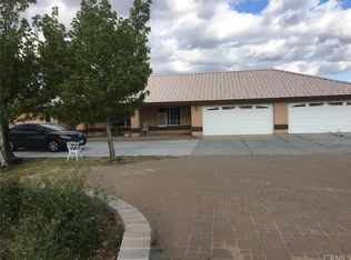 9957 Windemere Rd, Phelan, CA 92371