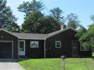 5 Emery Ave, South Paris, ME 04281