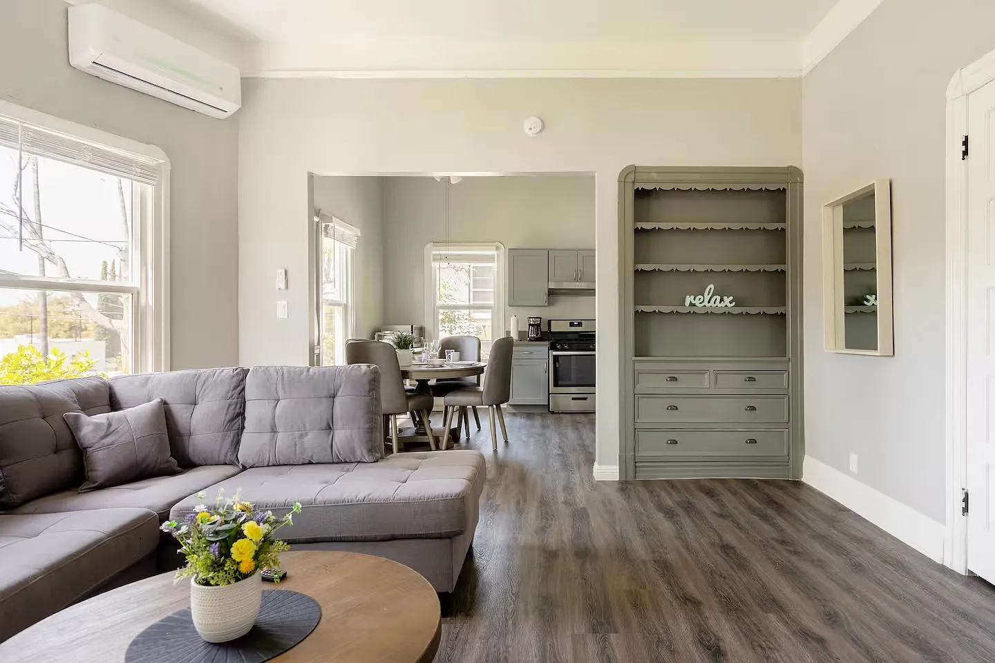 1 bed, 800 sqft, $3,600 — Photo 1