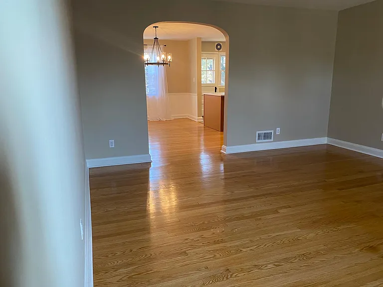 211 Stanmore Rd — Photo 14