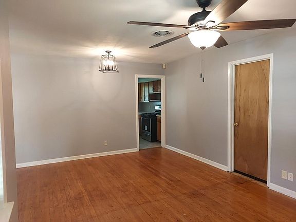 2nd image of 4933 Nina Lee Ln
