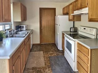 4605 S Baha Ave, Sioux Falls, SD 57106