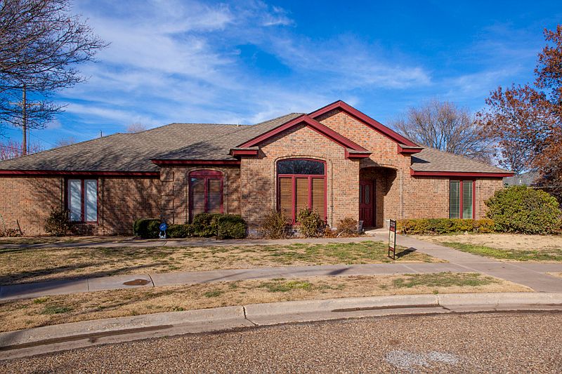 Front View of Home
