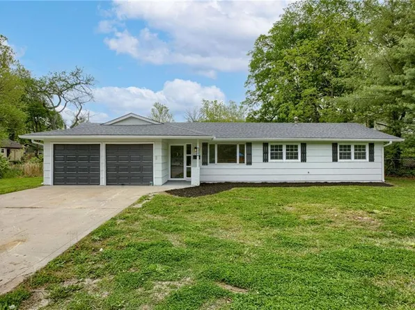 319 W Morse Ave, Bonner Springs, KS 66012