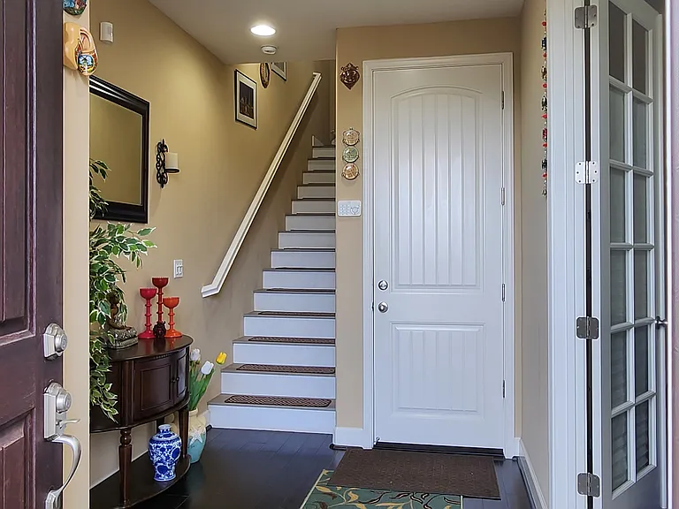 4702 Lee Thompson St — Photo 2