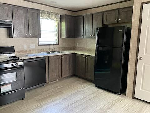 1st image of 3 N Whispering Ln #147