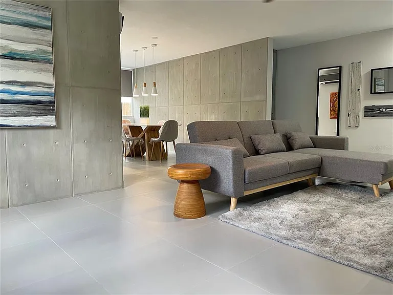 290 Santa Ana Ave — Photo 4