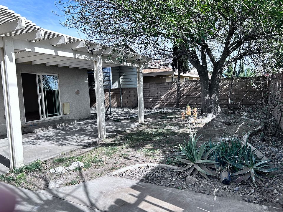 1st image of 16351 Holly Dr