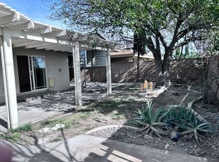 16351 Holly Dr, Fontana, CA 92335